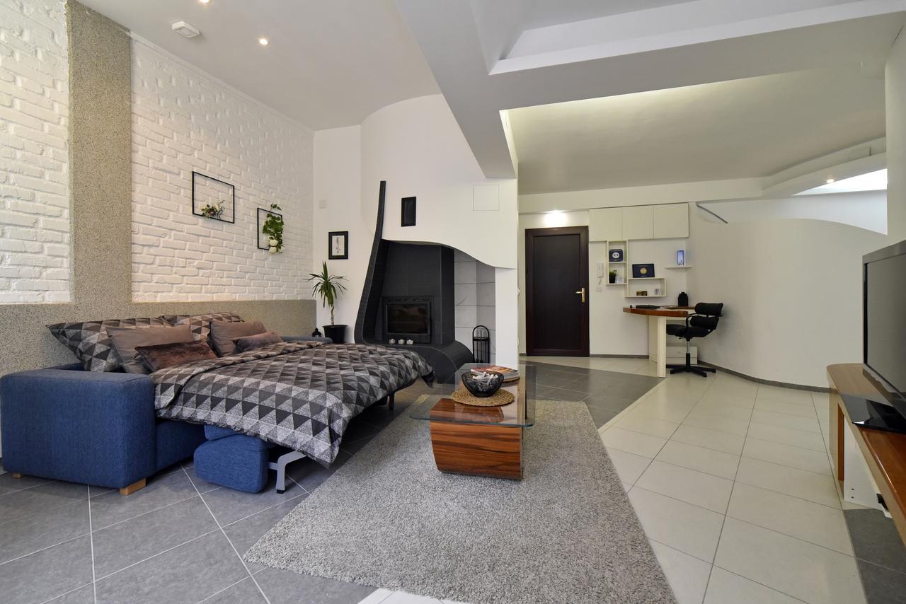Mach Apartment Apartment *